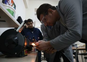 Bir okuldan daha fazlası