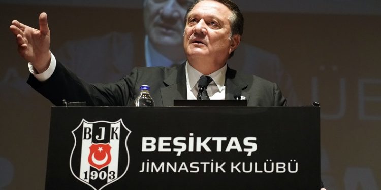 Beşiktaş Başkanı Hasan Arat: “Beşiktaş’ın sahibi taraftarıdır”