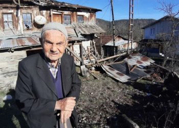 Yaşlı adamın yürek yakan dramı