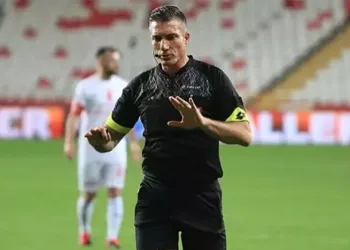 Beşiktaş – Fenerbahçe maçının VAR’ı açıklandı