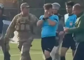 Bir Hakeme yumruk vakası daha