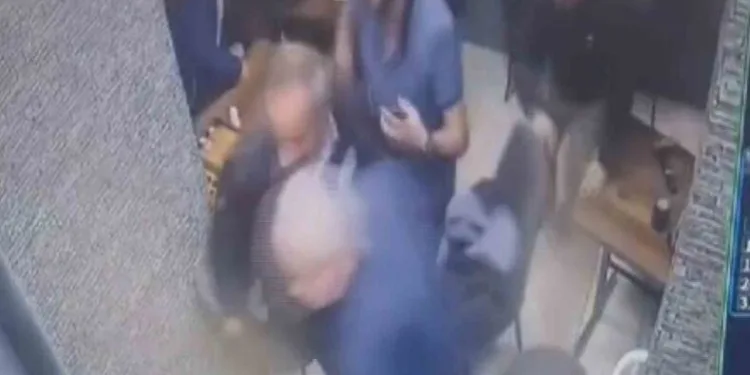 Depreme maç izlerken yakalandılar