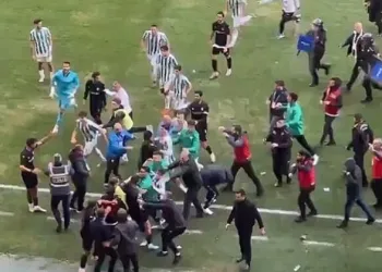 PFDK Bursaspor’a ceza yağdırdı!