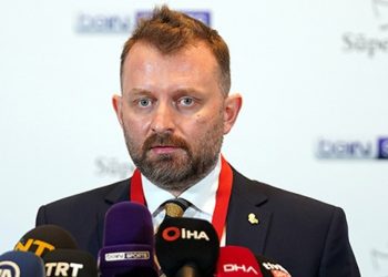 Selahattin Baki: “Karşımıza dikile dursunlar şampiyonluk yürüyüşümüze devam edeceğiz”