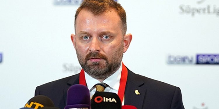 Selahattin Baki: “Karşımıza dikile dursunlar şampiyonluk yürüyüşümüze devam edeceğiz”