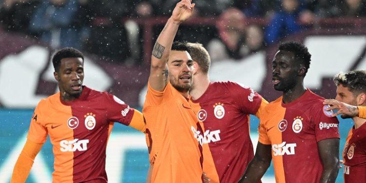 Kaan Ayhan bu sezonki ilk gol sevincini yaşadı