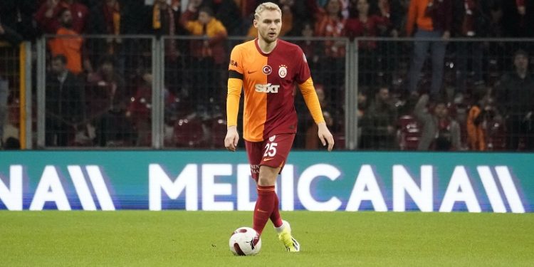 Victor Nelsson bu sezonki ilk gol sevincini yaşadı