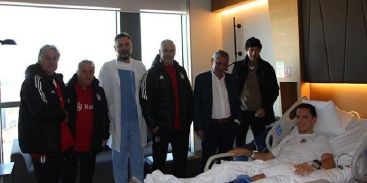 Fernando Santos’tan, Amir Hadziahmetovic’e geçmiş olsun ziyareti