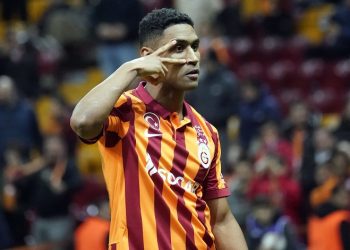 Tete 2. golünü attı