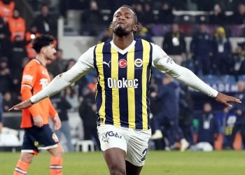 Michy Batshuayi, bu sezon 14. golünü attı