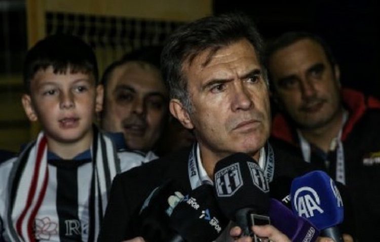 Feyyaz Uçar: “Santos stoper ve ön libero istiyor”