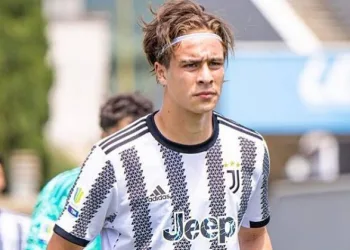 Kenan Yıldız’a bir övgü daha!