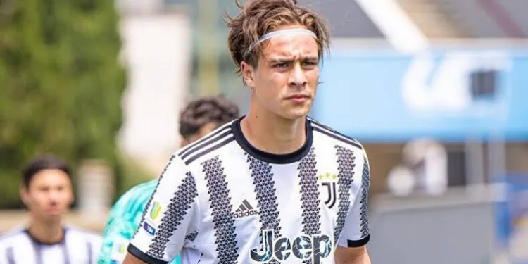 Kenan Yıldız’a bir övgü daha!