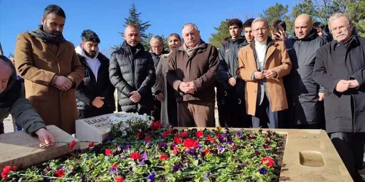 Efsane başkan ölümünün 7. senesinde kabri başında anıldı