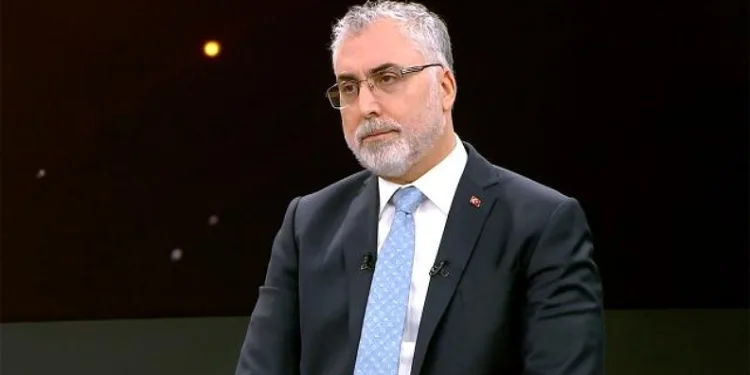 Bakan Işıkhan: “SSK ve Bağ-Kur emeklilerinin maaşlarını yüzde 49,25’e yükseltiyoruz”