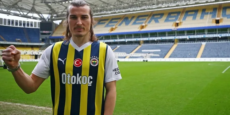 Çağlar Söyüncü Fenerbahçe’ye imzayı attı!