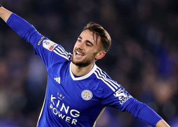 Yunus Akgün Gollerine devam ediyor!