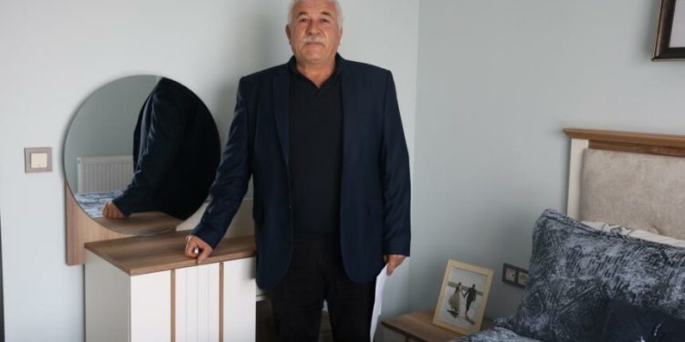 Yeni hatıralar biriktirmek için heyecanlanıyor