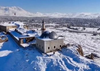 Kar yağışı sonrası kartpostallık görüntüler oluştu