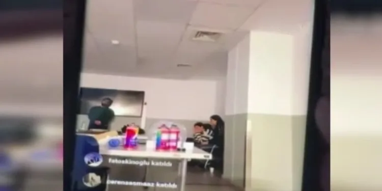 Fabrikada rehin alınan işçilerden ilk görüntüler