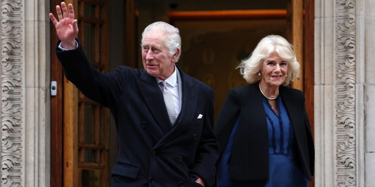 İngiltere Kralı III. Charles kansere yakalandı