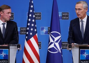 Stoltenberg’den Türkiye’ye övgü