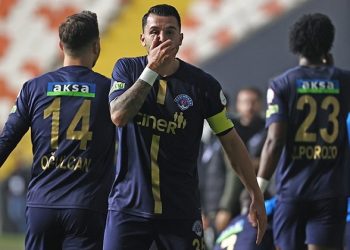 Kasımpaşa dolu dizgin