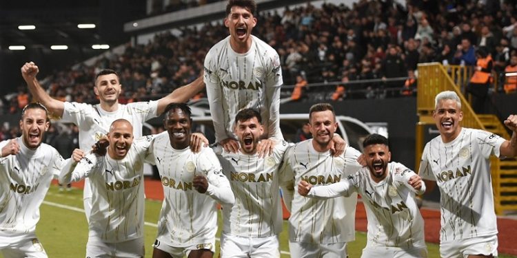 Manisaspor rahat kazandı