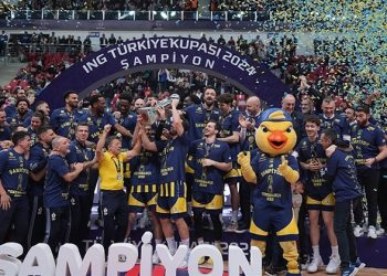 Basketbol’da Türkiye Kupası Fenerbahçe’nin