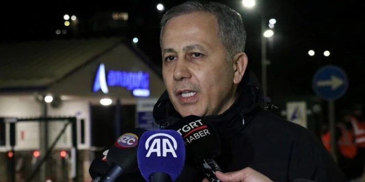 Erzincan’da toprak tahliyesi nasıl yapılıyor?