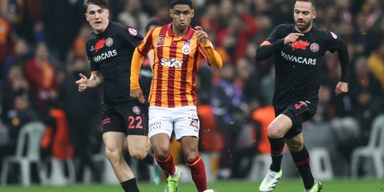 Galatasaray kupaya veda etti