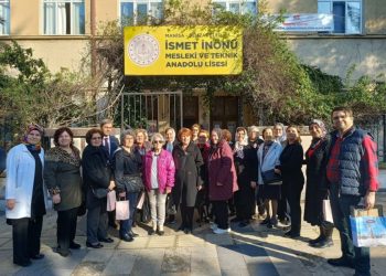 56 yıl sonra okullarında buluştular