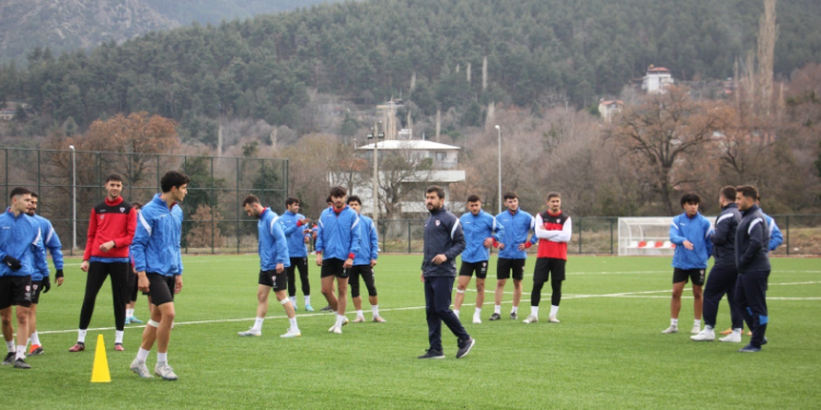 Irlıganlıspor, Kumluca’ya 3 puan için gidiyor