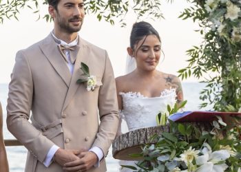 Melek Mosso’dan Serenay Sarkaya’ya övgü