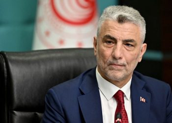 Ticaret Bakanı Bolat’ın acı günü