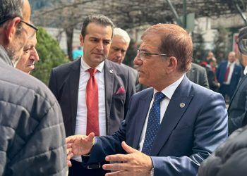 ‘Mahallelerimizi yeşil kent kimliğiyle buluşturacağız’