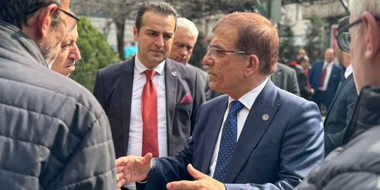 ‘Mahallelerimizi yeşil kent kimliğiyle buluşturacağız’