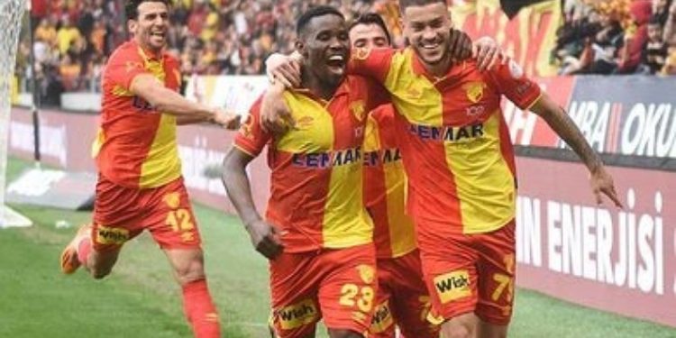 Göztepe Süper lige koşuyor