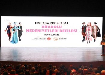 Kuruluştan kurtuluşa anadolu medeniyetleri defilesi