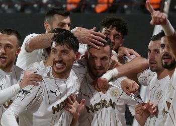 3 puanın sahibi Manisa FK