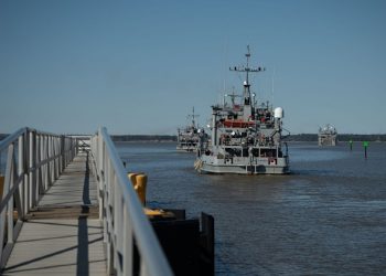 4 ABD gemisi yola çıktı!