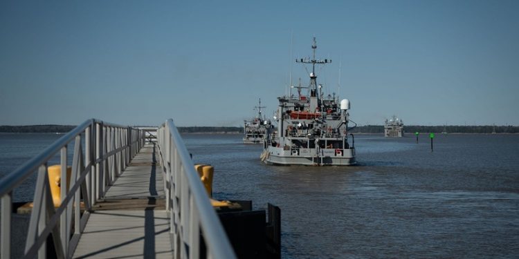 4 ABD gemisi yola çıktı!