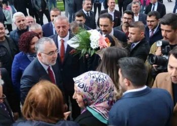 Bakan Işıkhan’dan emeklilere indirim müjdesi