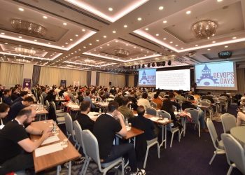 Yazılım dünyası buluştu