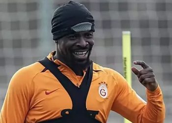 Galatasaray’lı sağ bek Beşiktaş’a önerildi