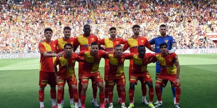 Göztepe, yeniden Süper Lig’de