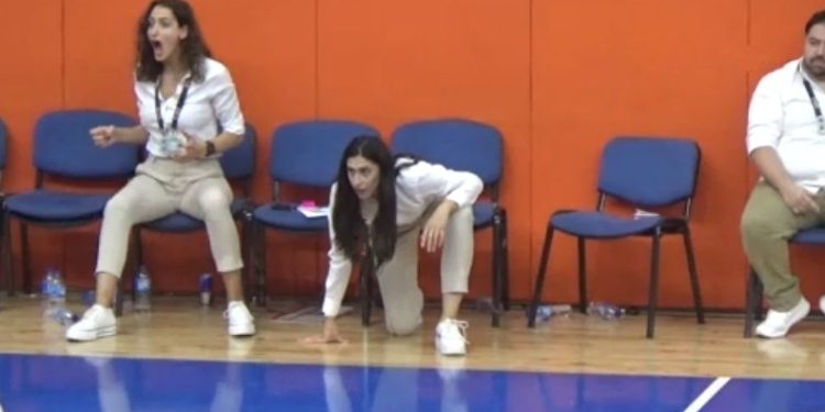 Hareketleriyle dişi Yılmaz Vural dedirtti!