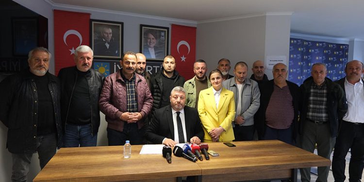 İYİ Parti Trabzon’da istifalar sürüyor
