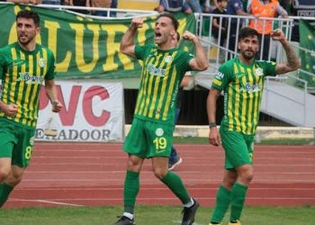 ASTOR Enerji Şanlıurfaspor kümede kalmayı başardı