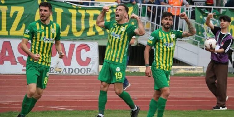 ASTOR Enerji Şanlıurfaspor kümede kalmayı başardı